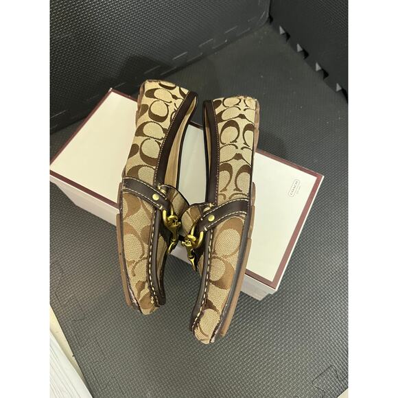 Coach Womens Khaki Horsebit Loafer Driving Moc Shoes Size 9M Logo Print - Picture 8 of 11